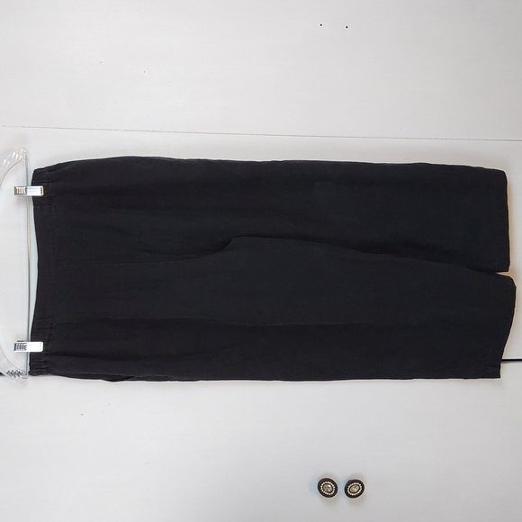 Linden Hill Black Silk Wide Leg Capri Pants Stretch Flowy Pockets Neutral Sz.M - Picture 3 of 10